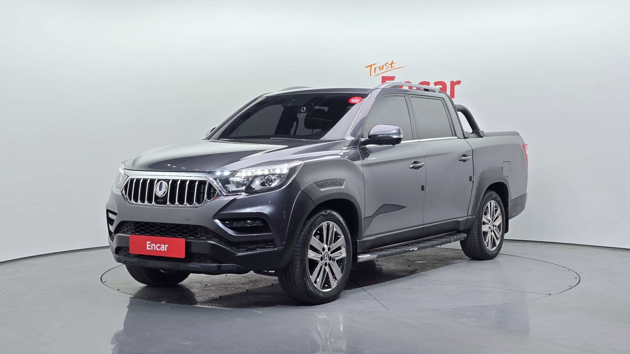 SSANGYONG REXTON SPORTS CAR