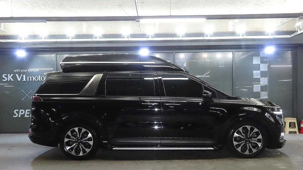 KIA CARNIVAL 2023