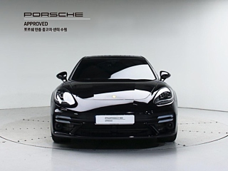 PORSCHE PANAMERA 971 2023