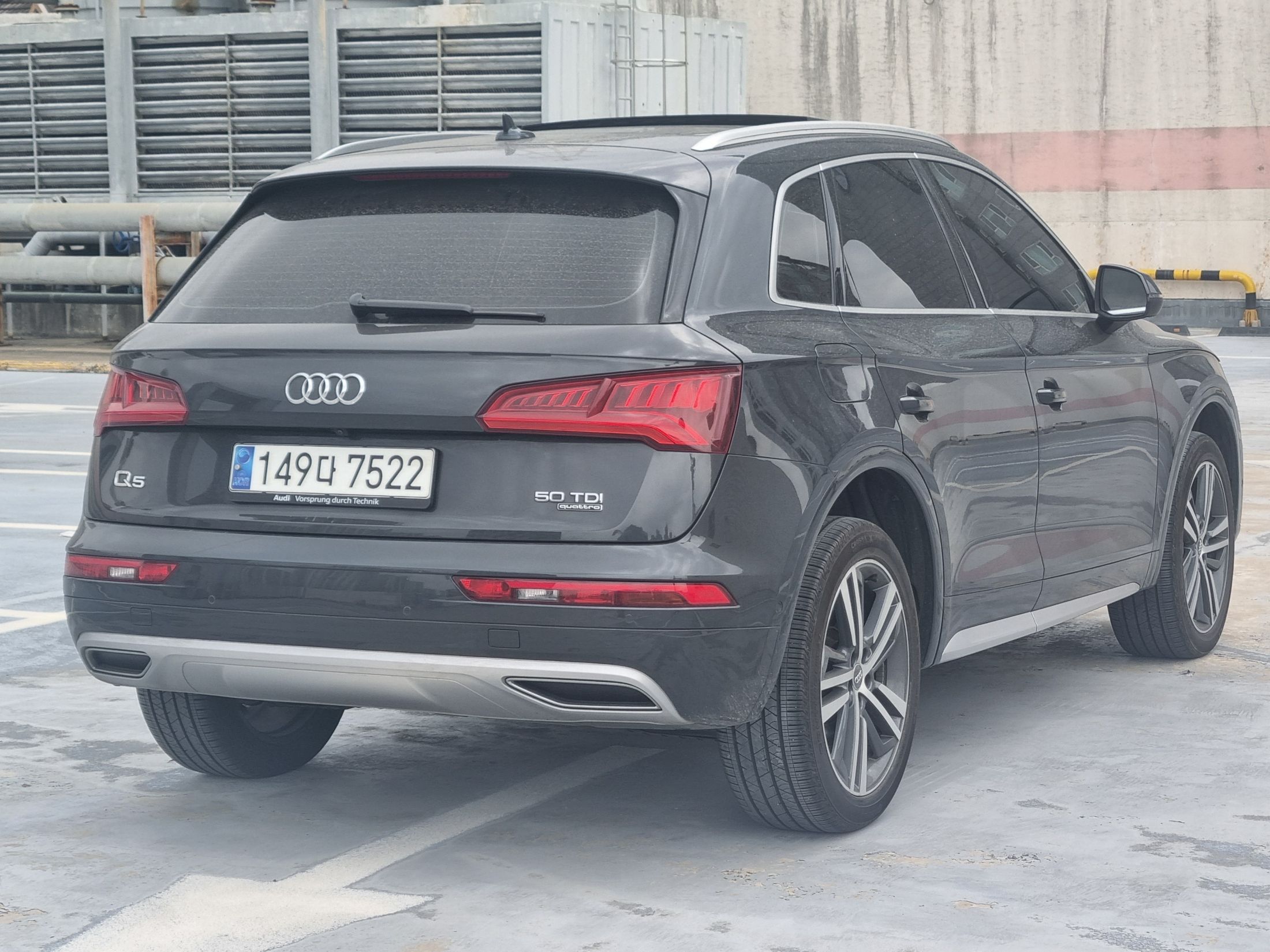 AUDI Q5 FY