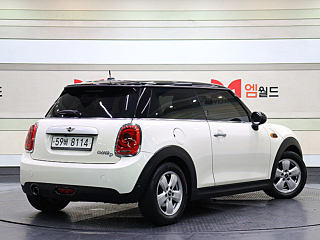 MINI COOPER D 2015
