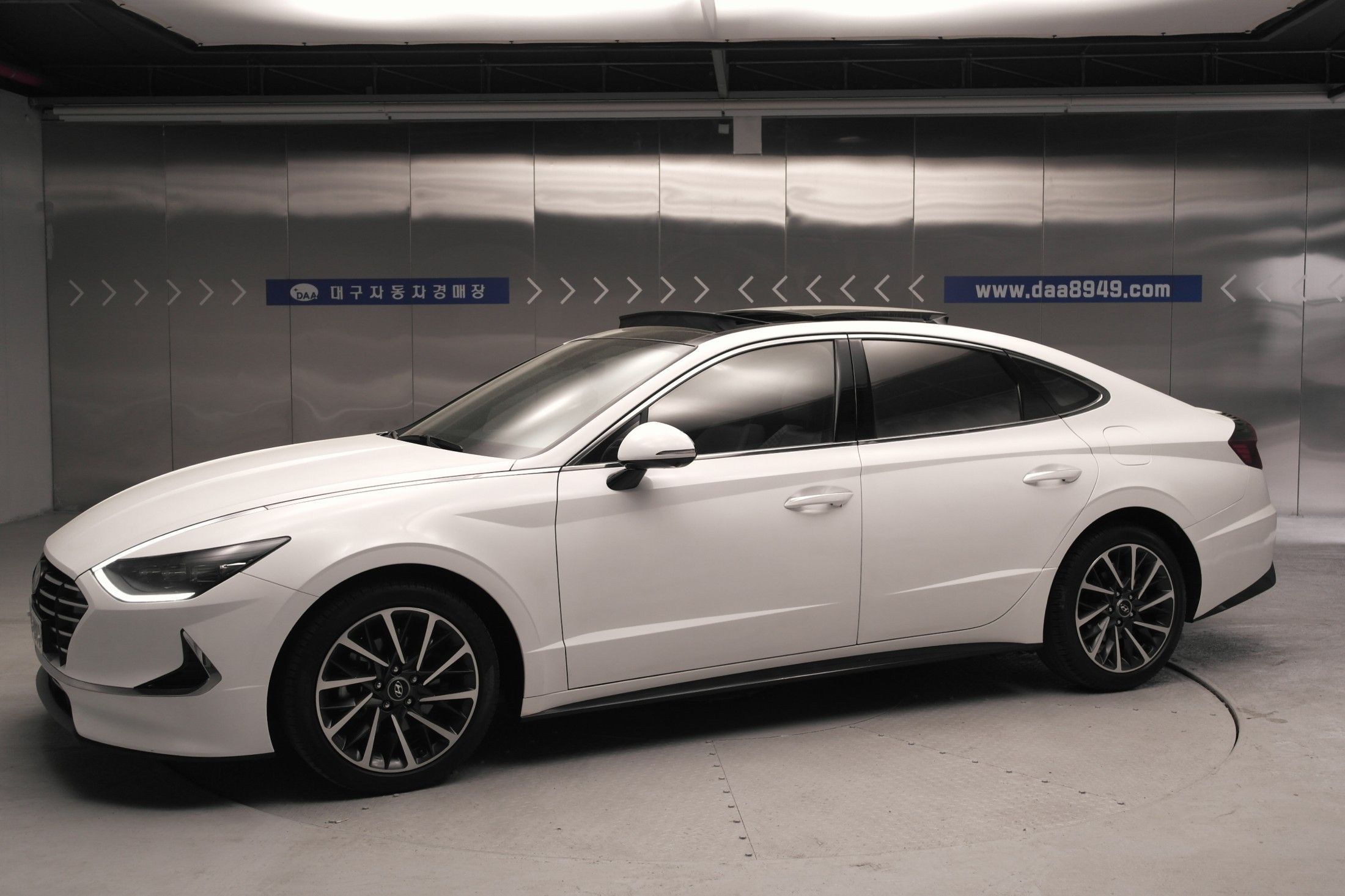 HYUNDAI SONATA DN8 2019