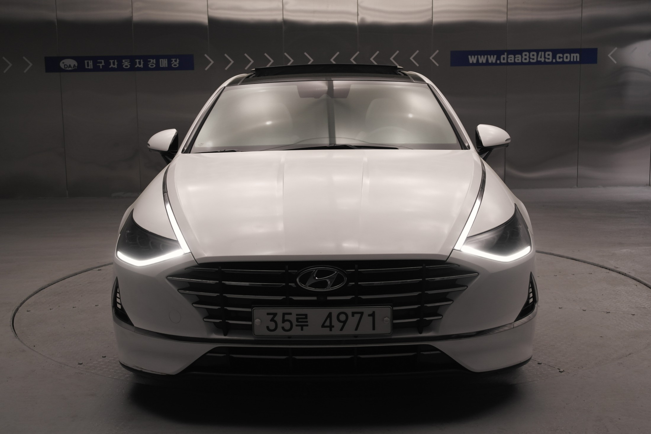 HYUNDAI SONATA DN8 2019