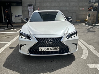 LEXUS ES300H 2024