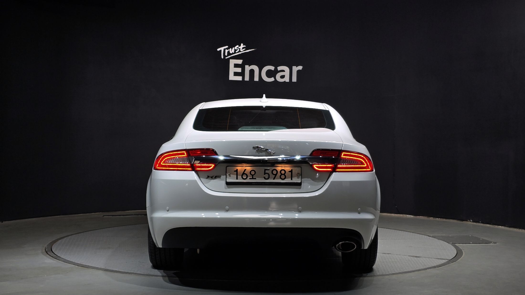 JAGUAR XF 2013