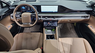HYUNDAI GRANDEUR GN7 2024