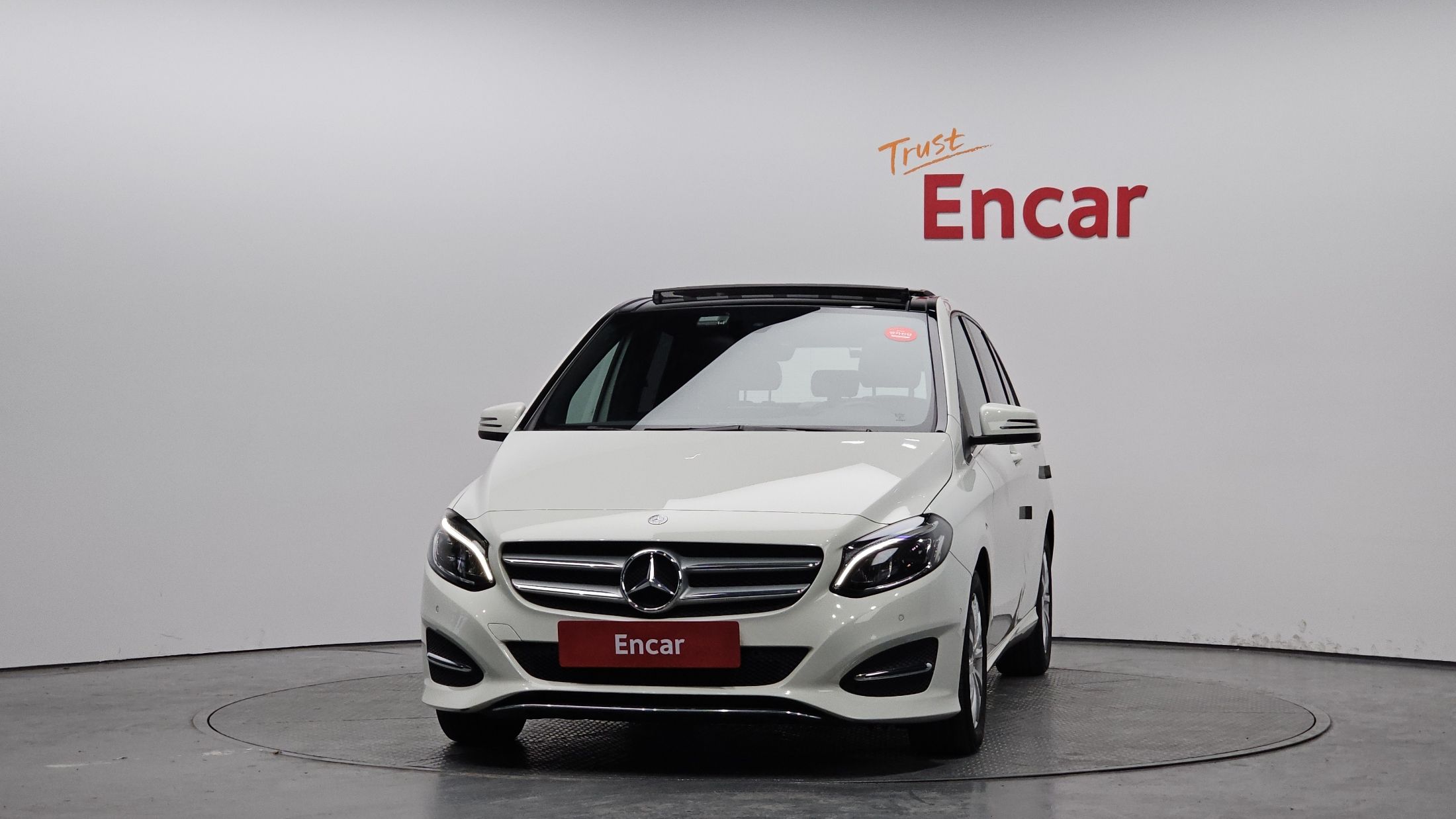 MERCEDES BENZ B-CLASS W246 2016
