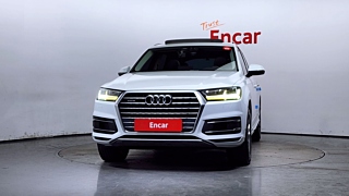 AUDI Q7 4M 2019