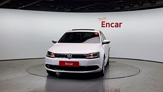VOLKSWAGEN JETTA 2013