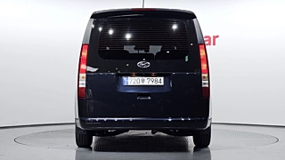 HYUNDAI STARIA 2023