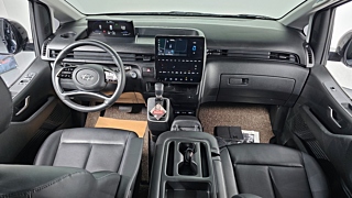 HYUNDAI STARIA 2023