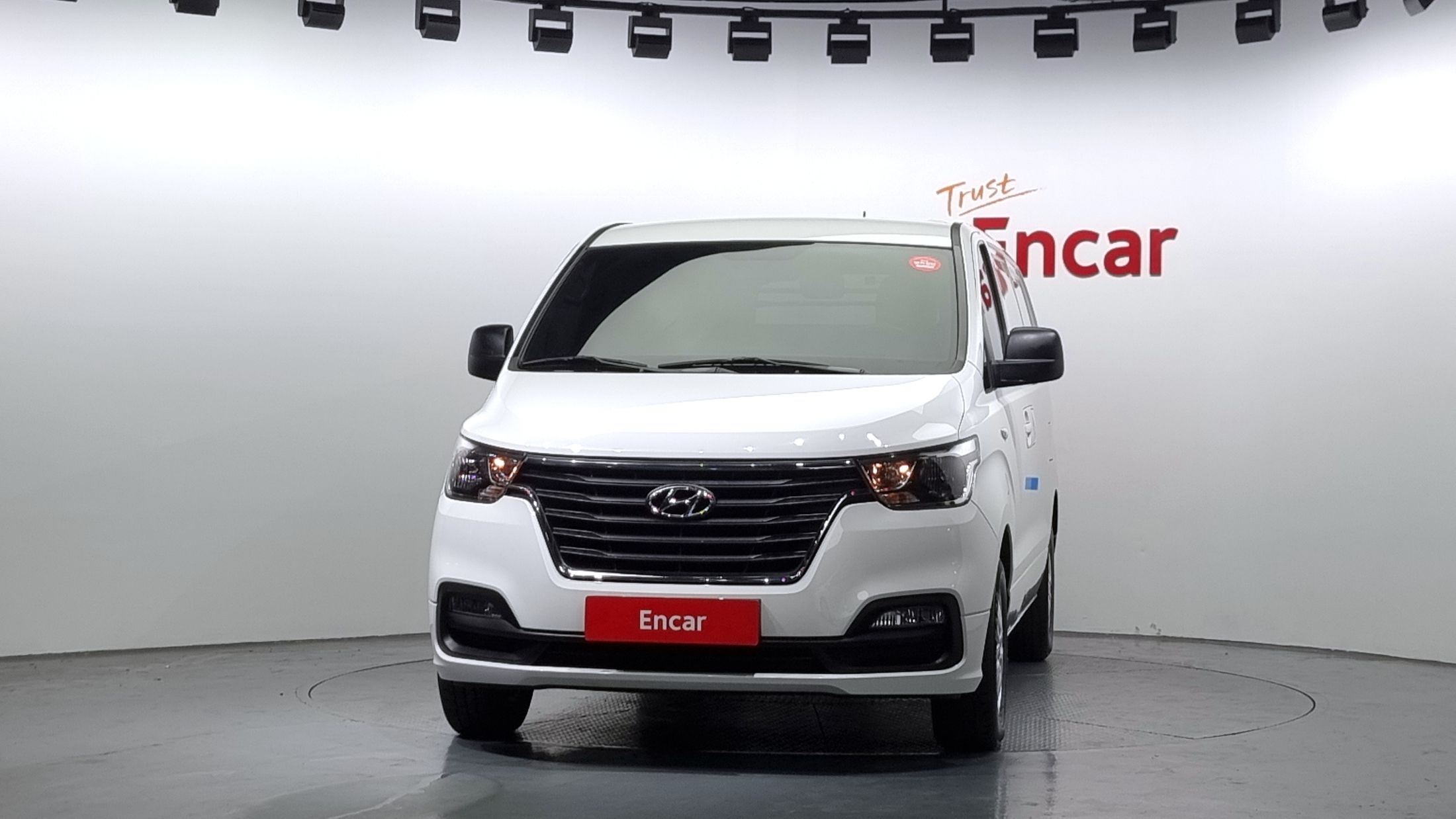 HYUNDAI STAREX GRAND 2019