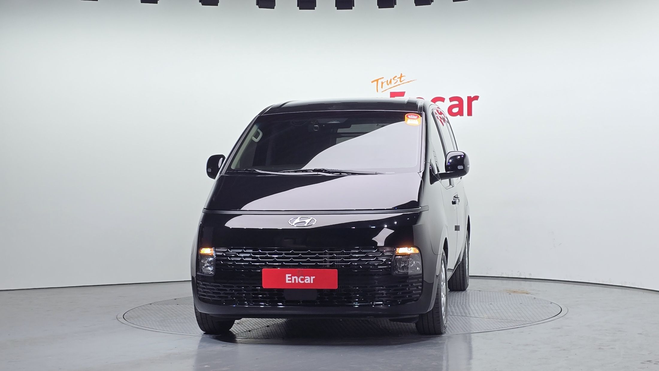HYUNDAI STARIA 2022