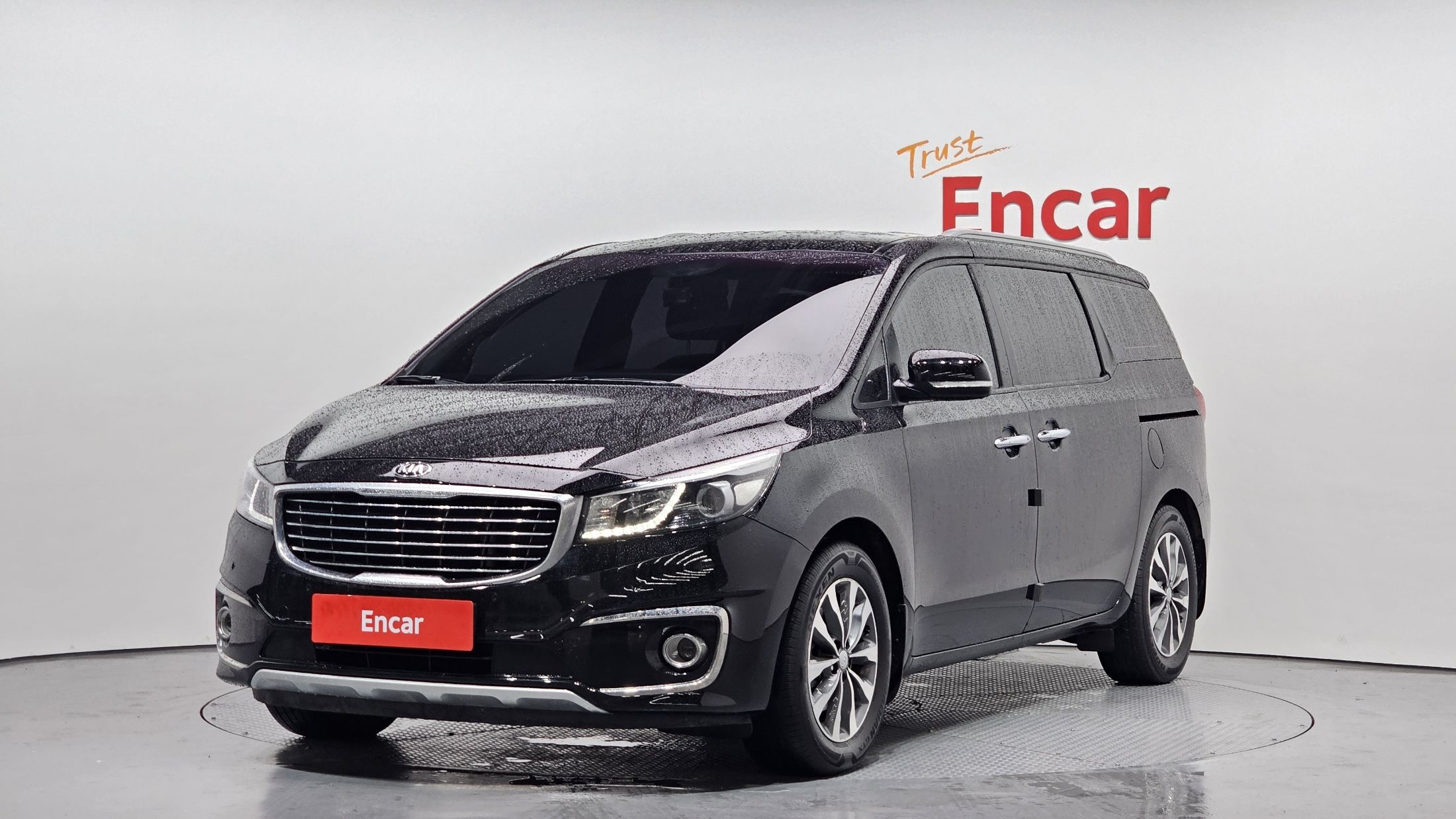 KIA CARNIVAL 2017
