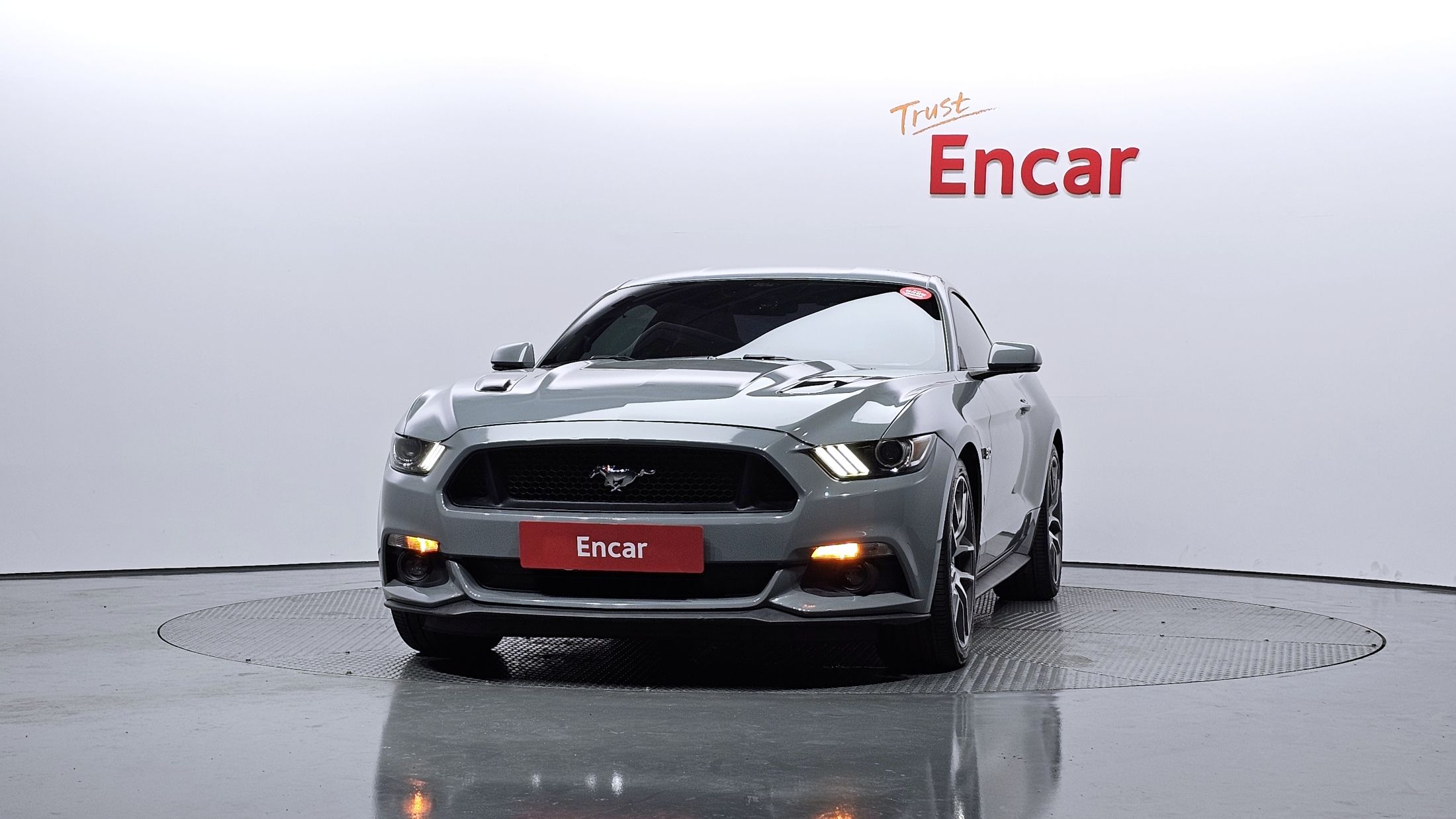 FORD MUSTANG 2015