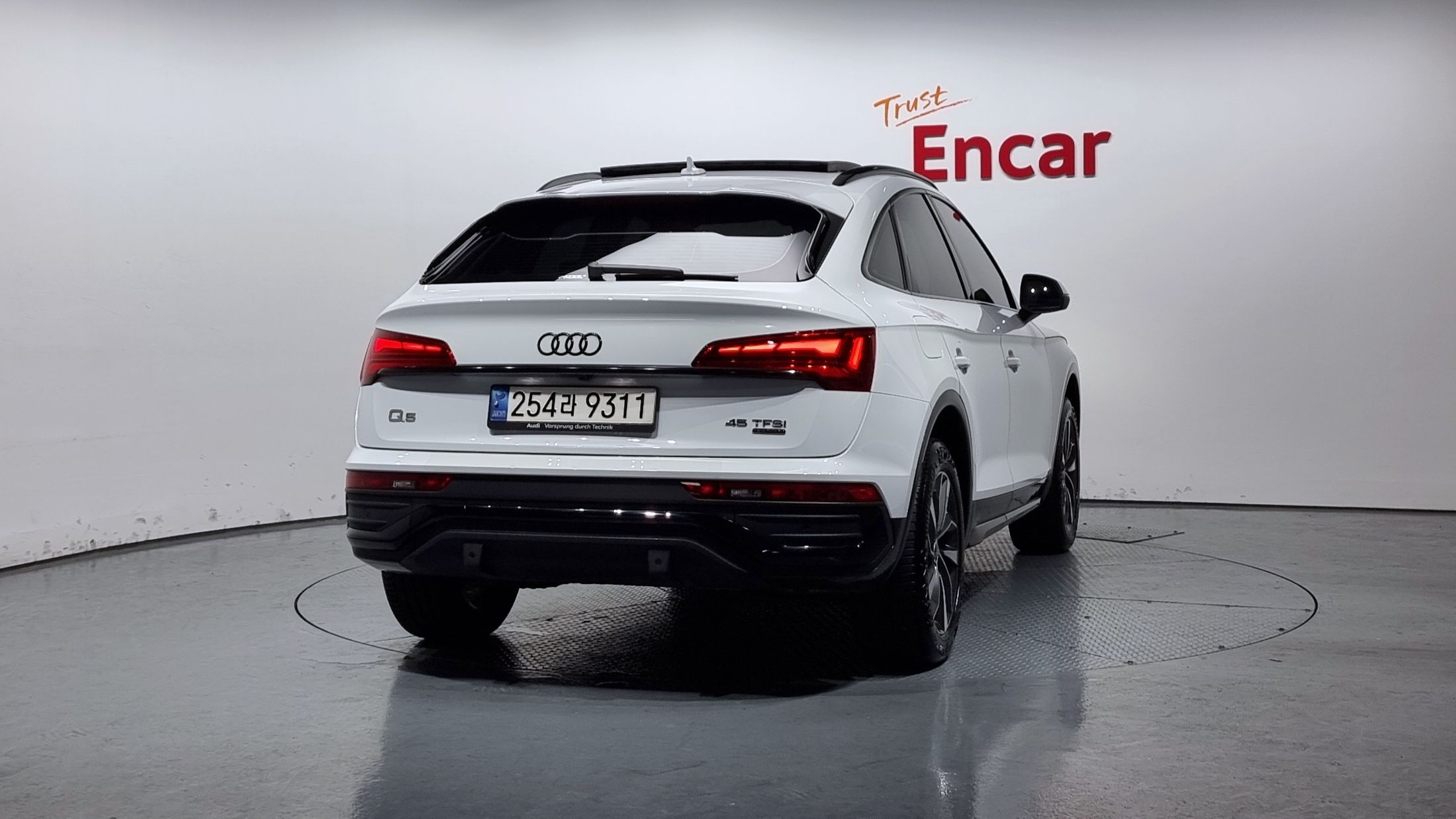 AUDI Q5 FY