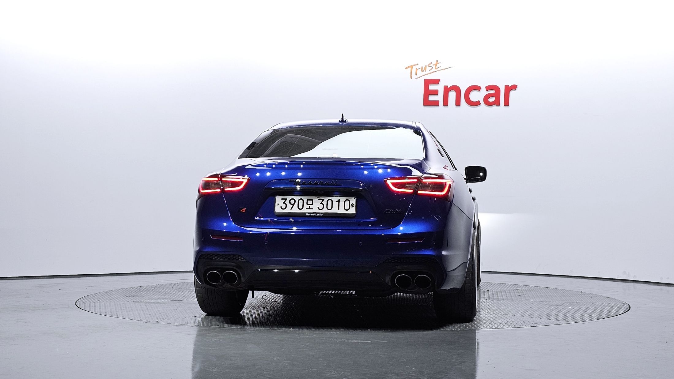 MASERATI GHIBLI 2015