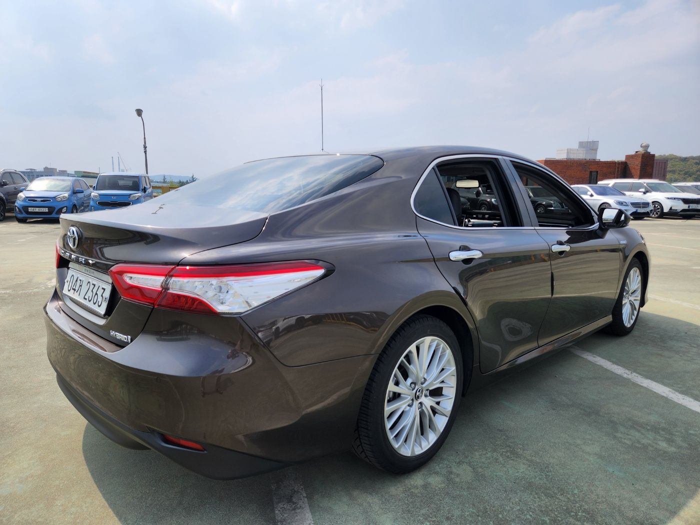 TOYOTA CAMRY XV70 2018
