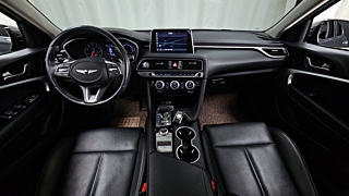 GENESIS G70 2018