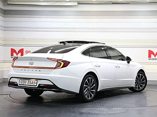 HYUNDAI SONATA DN8 2019