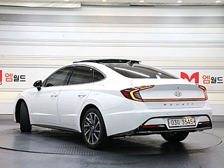 HYUNDAI SONATA DN8 2019