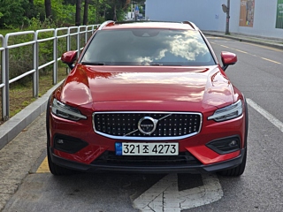 VOLVO V60 CROSS COUNTRY 2021
