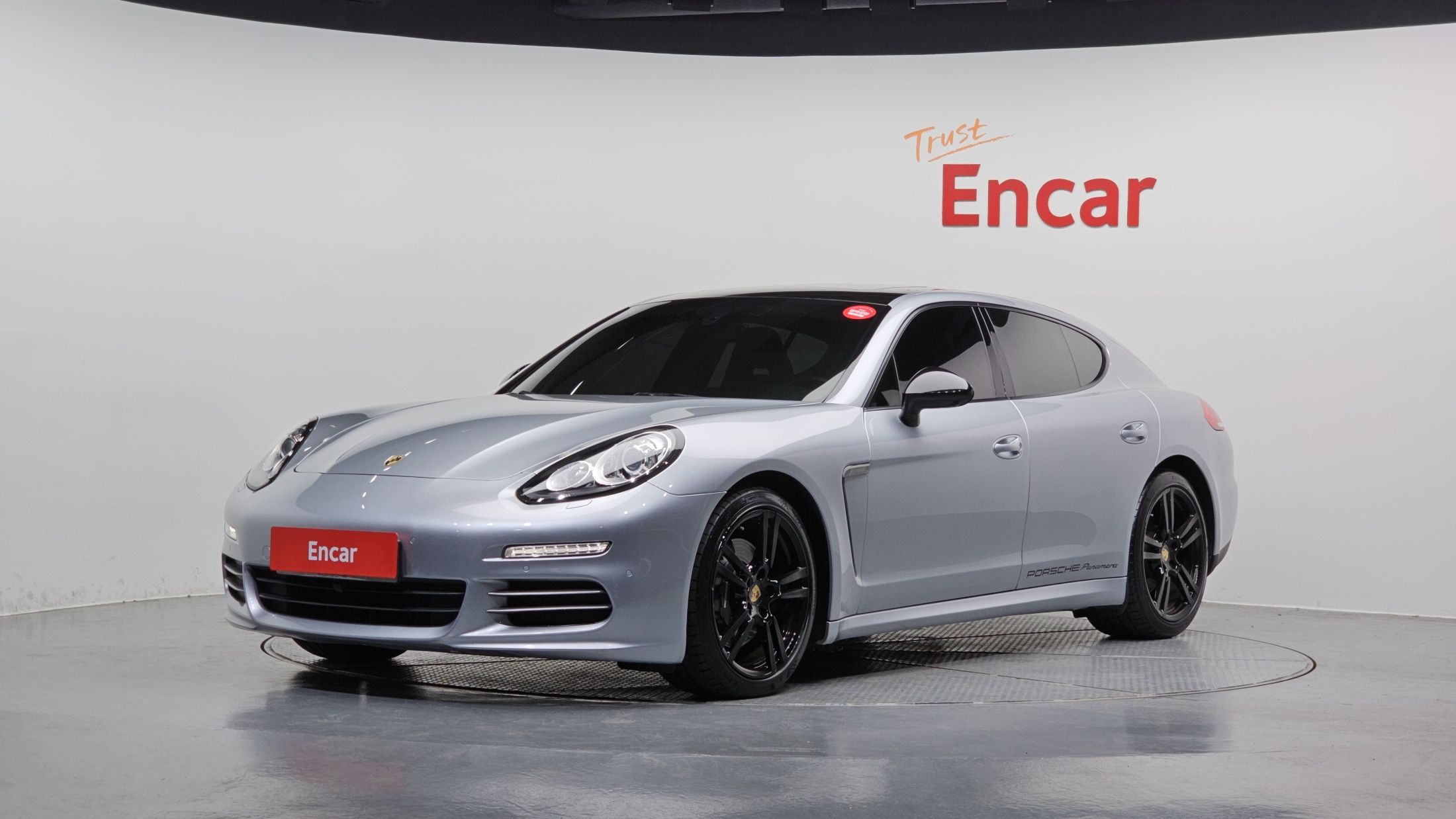 PORSCHE PANAMERA 2015