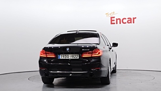 BMW 5-SERIES G30 2018