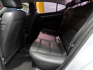 HYUNDAI AVANTE AD 2017
