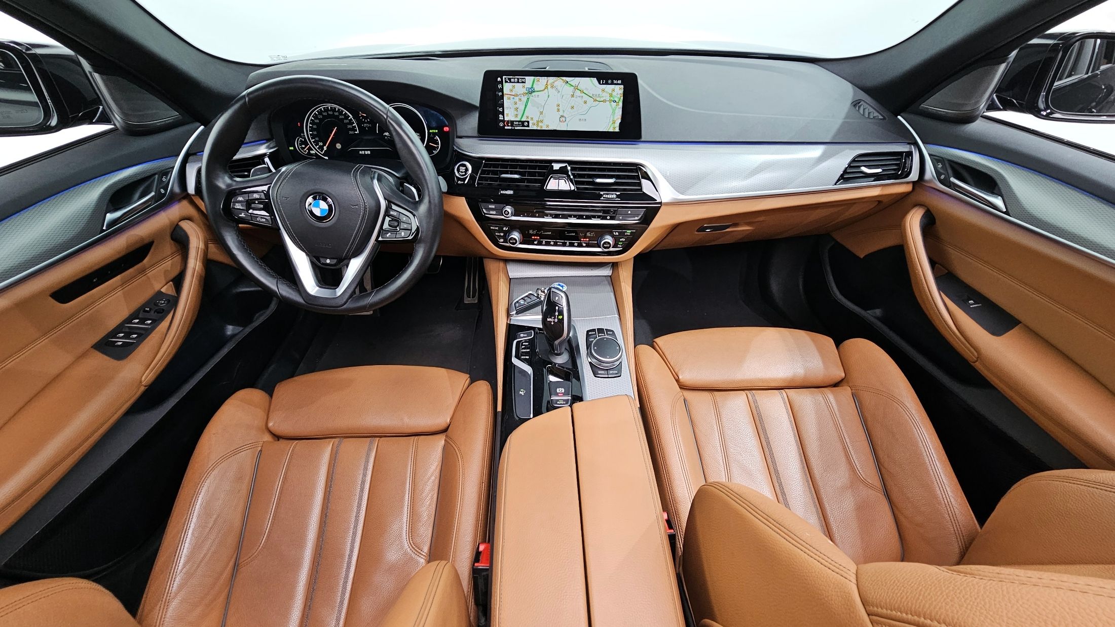 BMW 5-SERIES G30 2017
