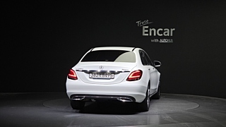 MERCEDES BENZ C-CLASS W205 2020