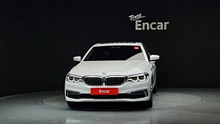 BMW 5-SERIES G30 2019