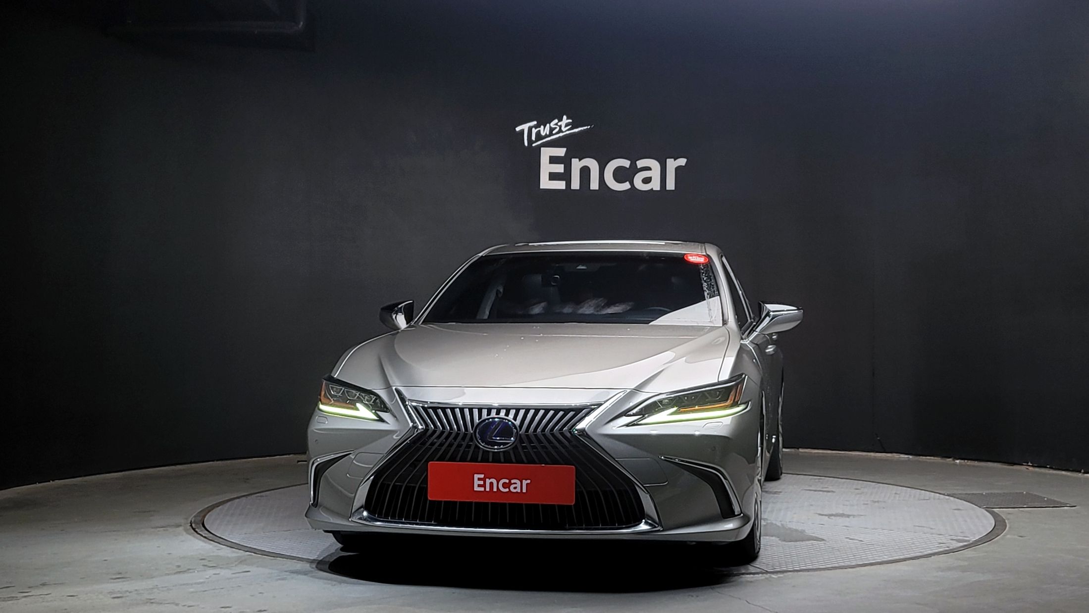 LEXUS ES300H 2020