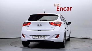 HYUNDAI I30 2016