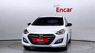 HYUNDAI I30 2016