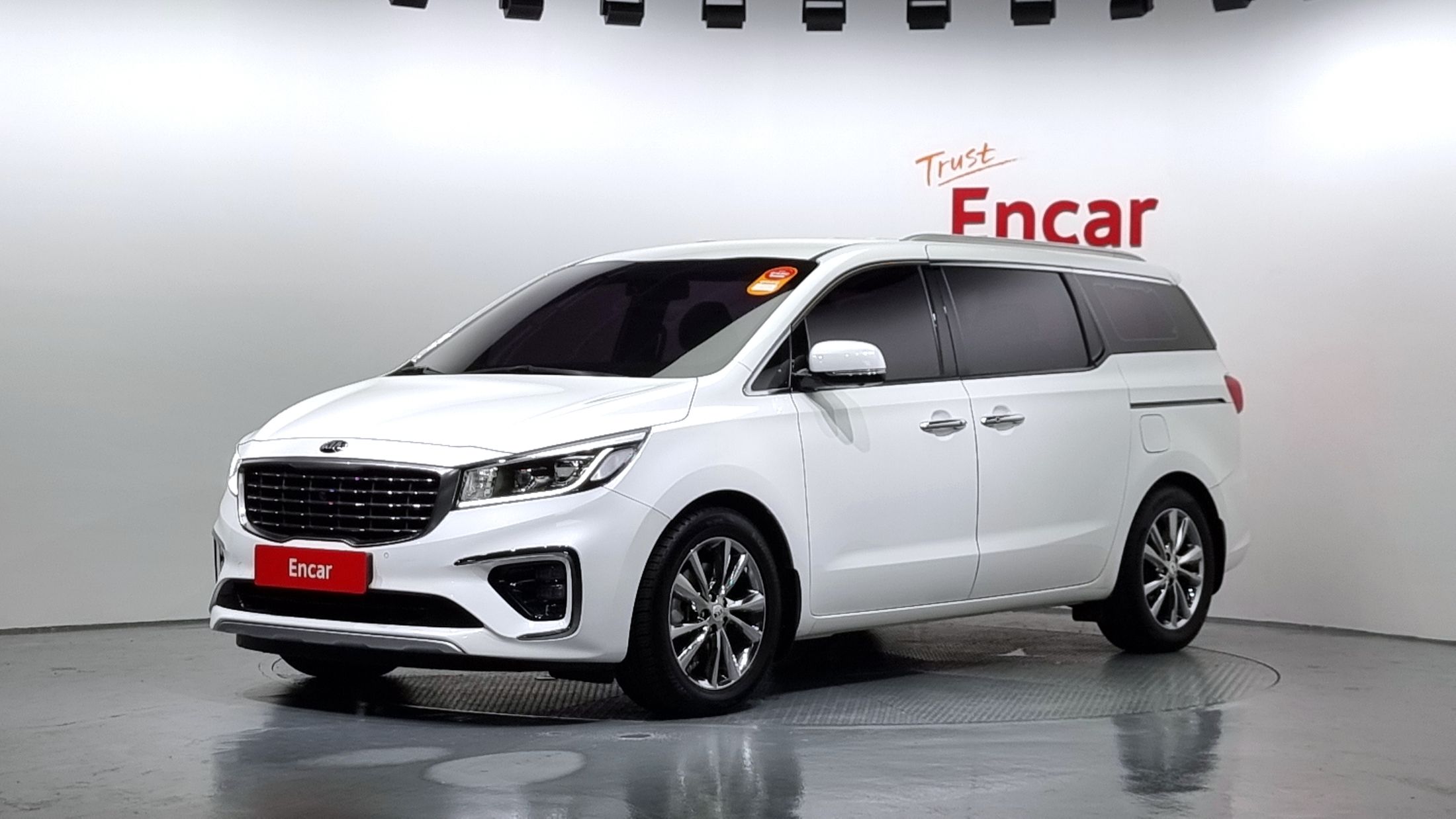 KIA CARNIVAL 2019