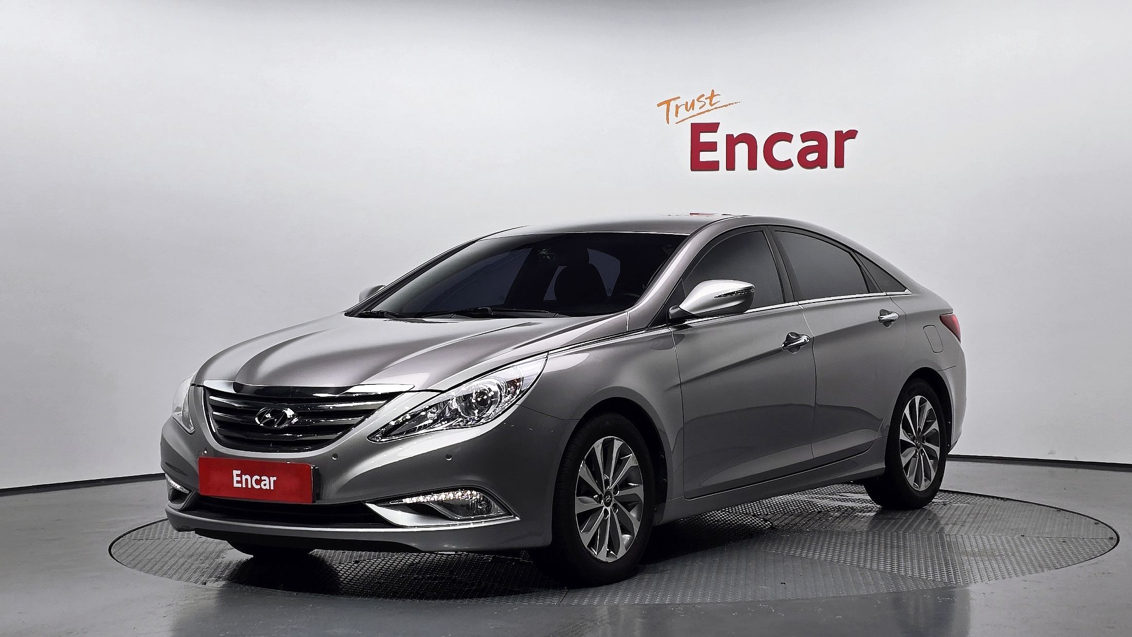 HYUNDAI SONATA THE BRILLIANT 2012