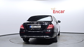 MERCEDES BENZ E-CLASS W213 2020