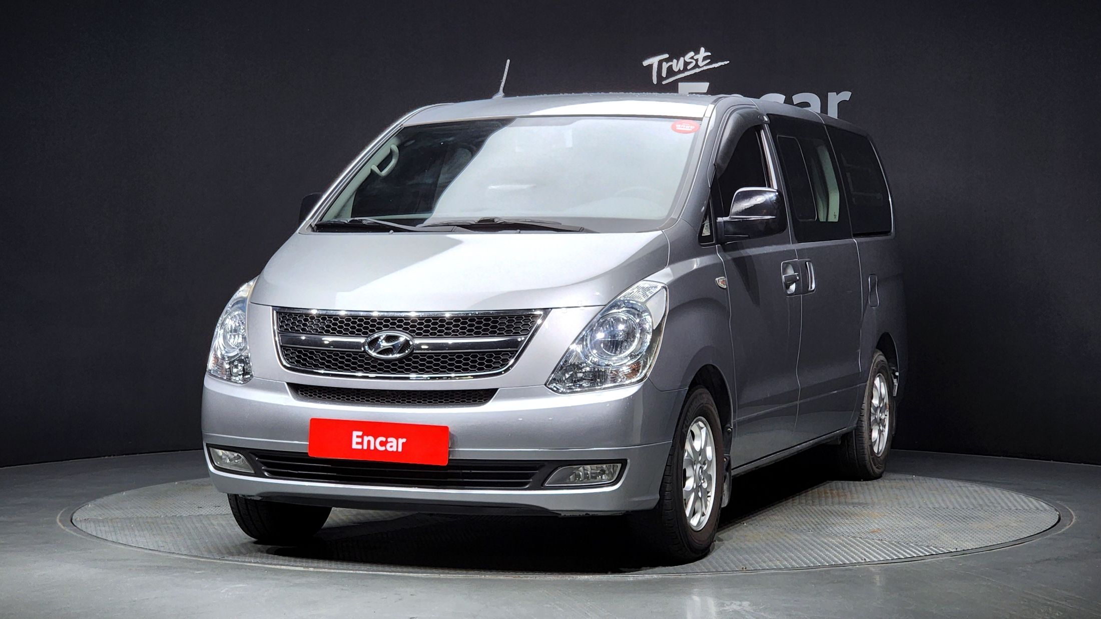 HYUNDAI STAREX GRAND