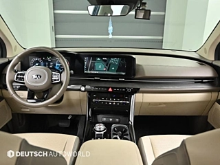 KIA CARNIVAL 4 GENERATION 9 Seater Signature 2021
