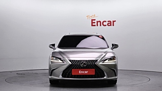 LEXUS ES300H 2024