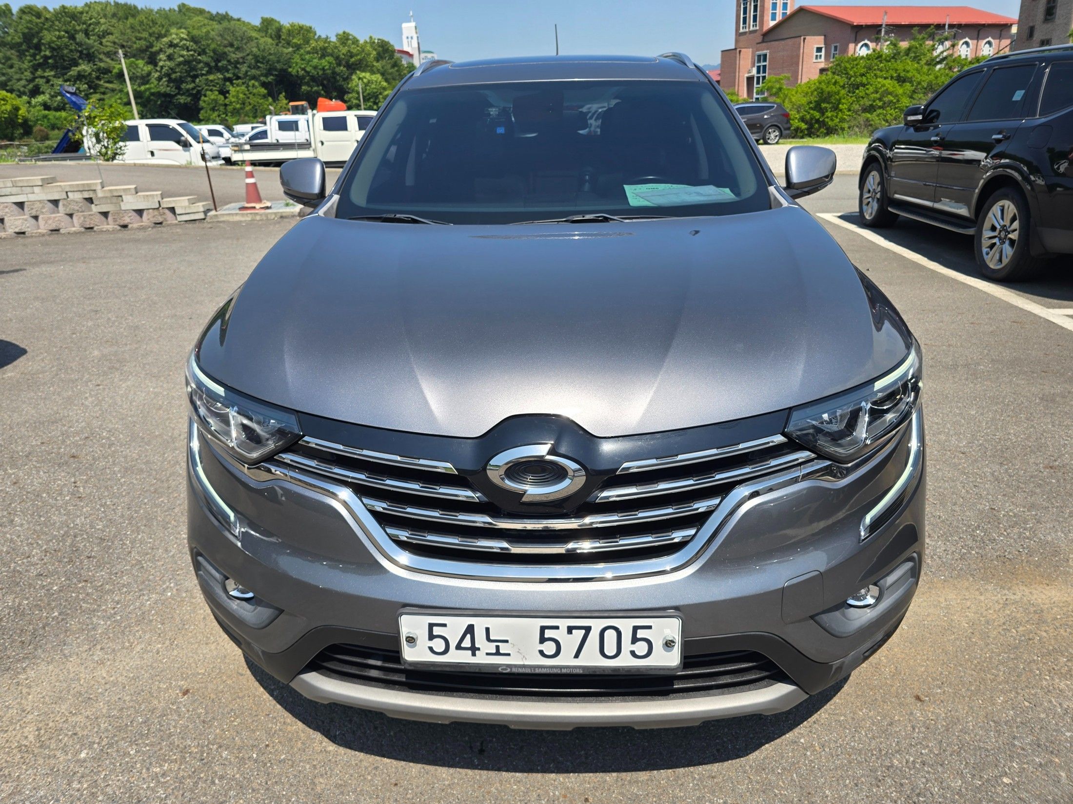RENAULT SAMSUNG QM6