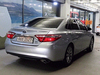 TOYOTA CAMRY 2017