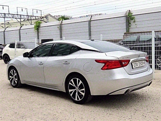 NISSAN MAXIMA A36 2017