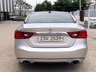 NISSAN MAXIMA A36 2017