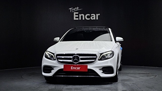 MERCEDES BENZ E-CLASS W213 2019