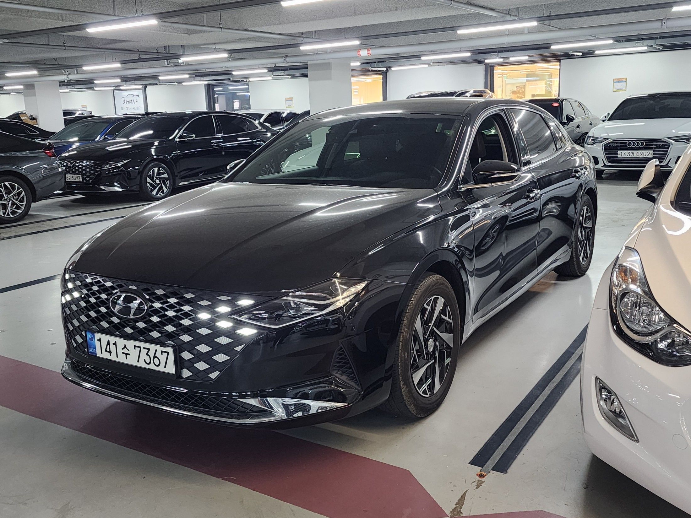 HYUNDAI GRANDEUR IG HYBRID