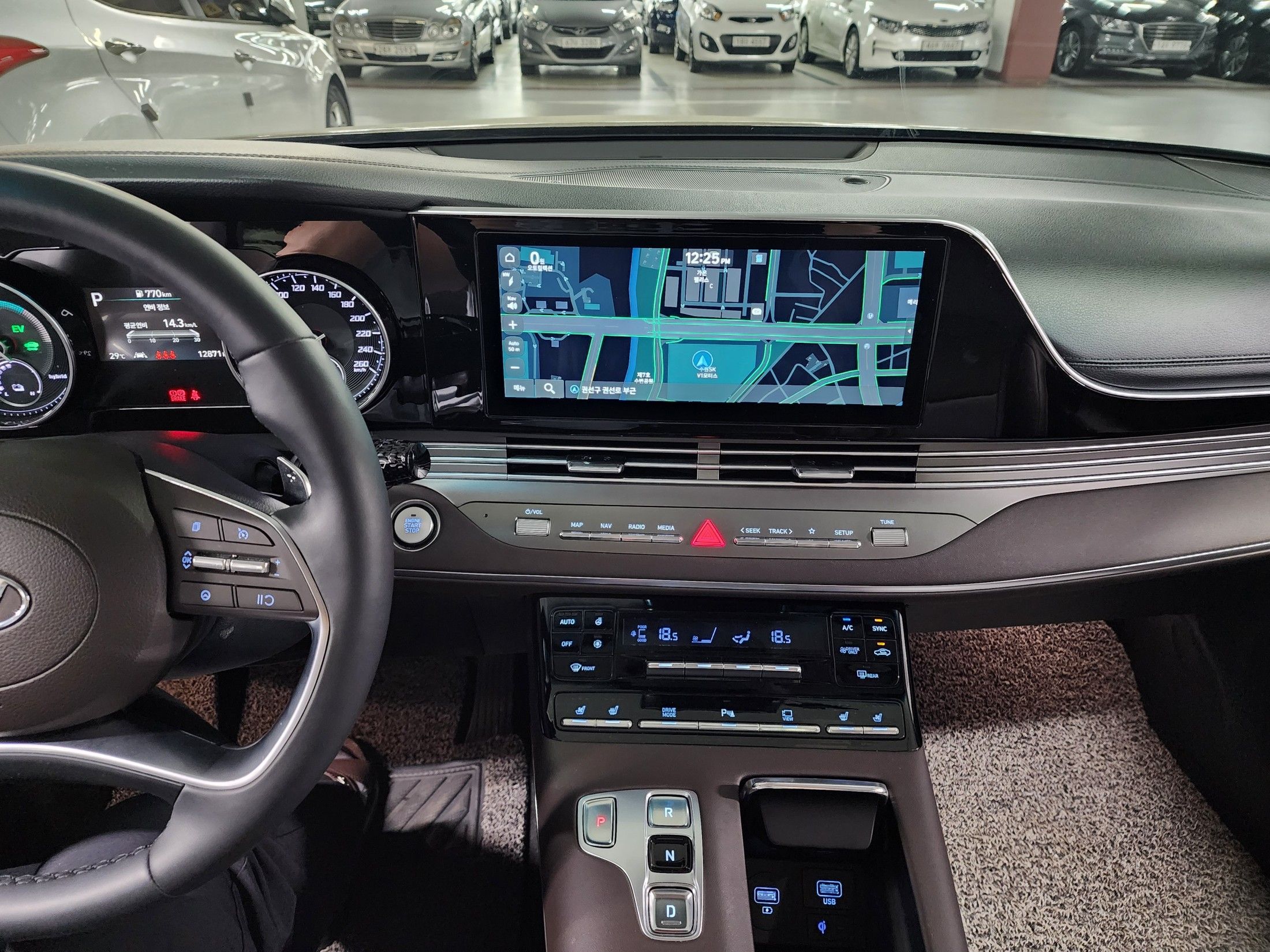 HYUNDAI GRANDEUR IG HYBRID