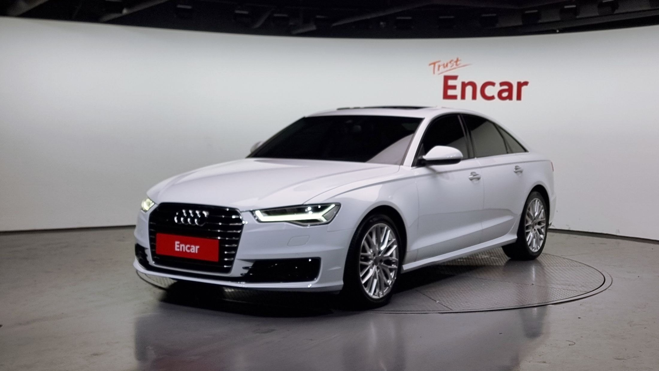 AUDI A6 2016