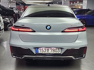 BMW 7-SERIES G70 2023